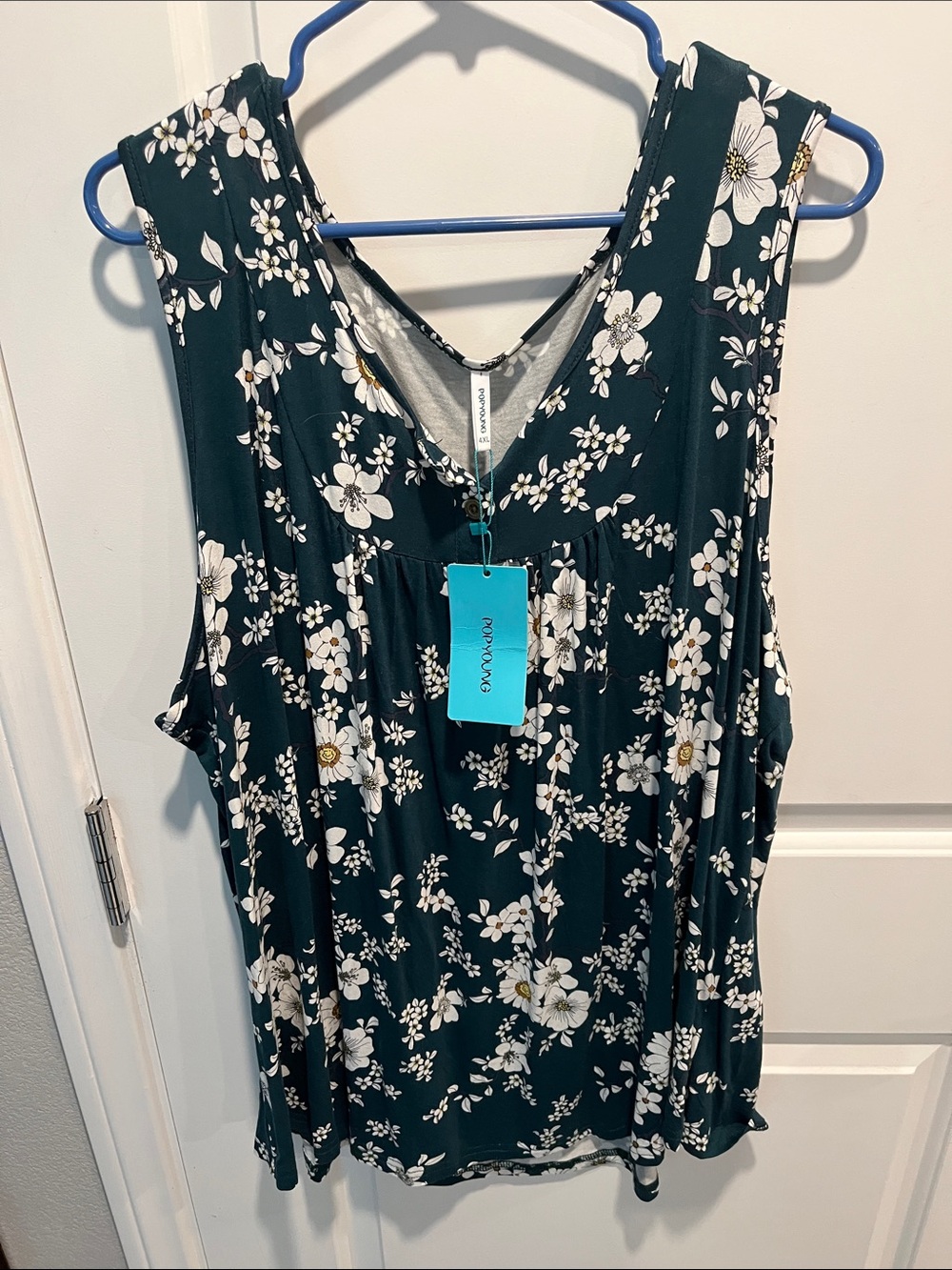 Pop young Floral V-Neck Dark Green Sleeveless Camisole